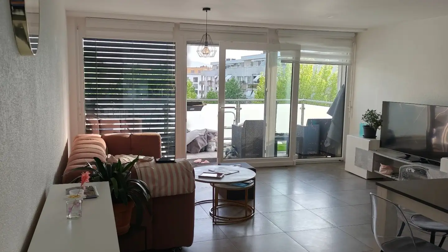 Appartement à louer - 1400 Cheseaux-Noréaz