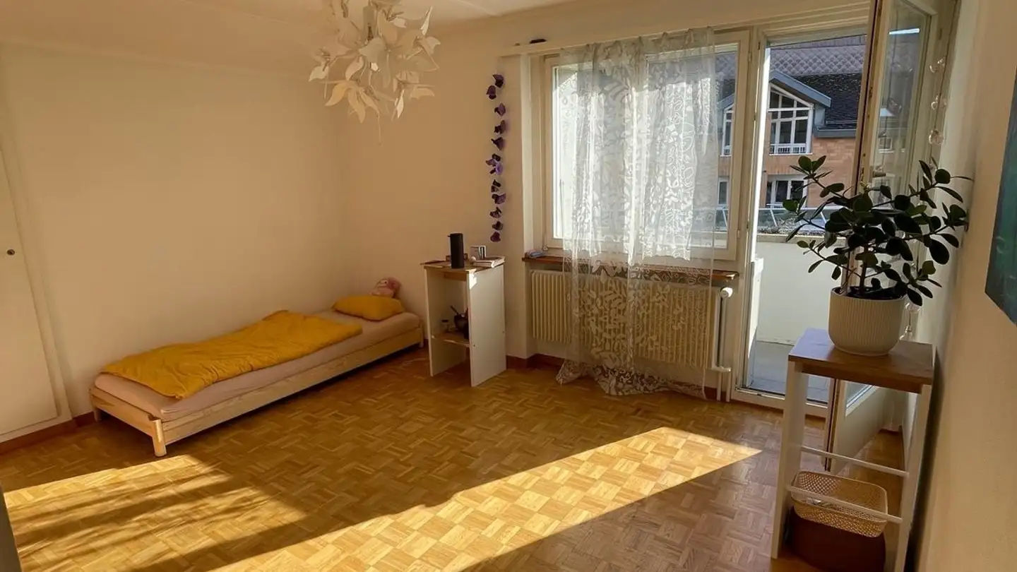 Dachgeschosswohnung mieten - Route Du Büttenberg / Büttenbergstrasse 34a, 2504 Biel/Bienne