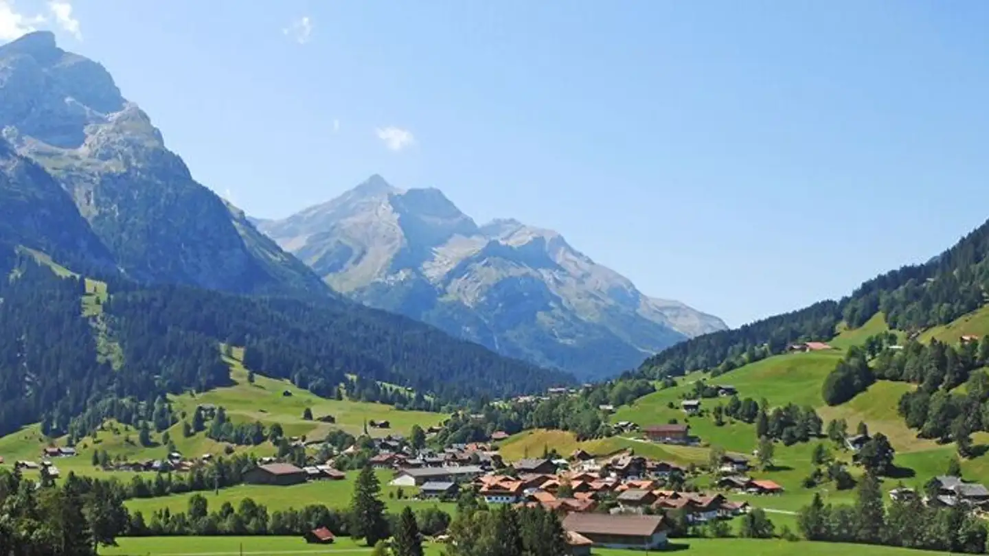 Attico in vendita - Saalistrasse, 3785 Gsteig b. Gstaad