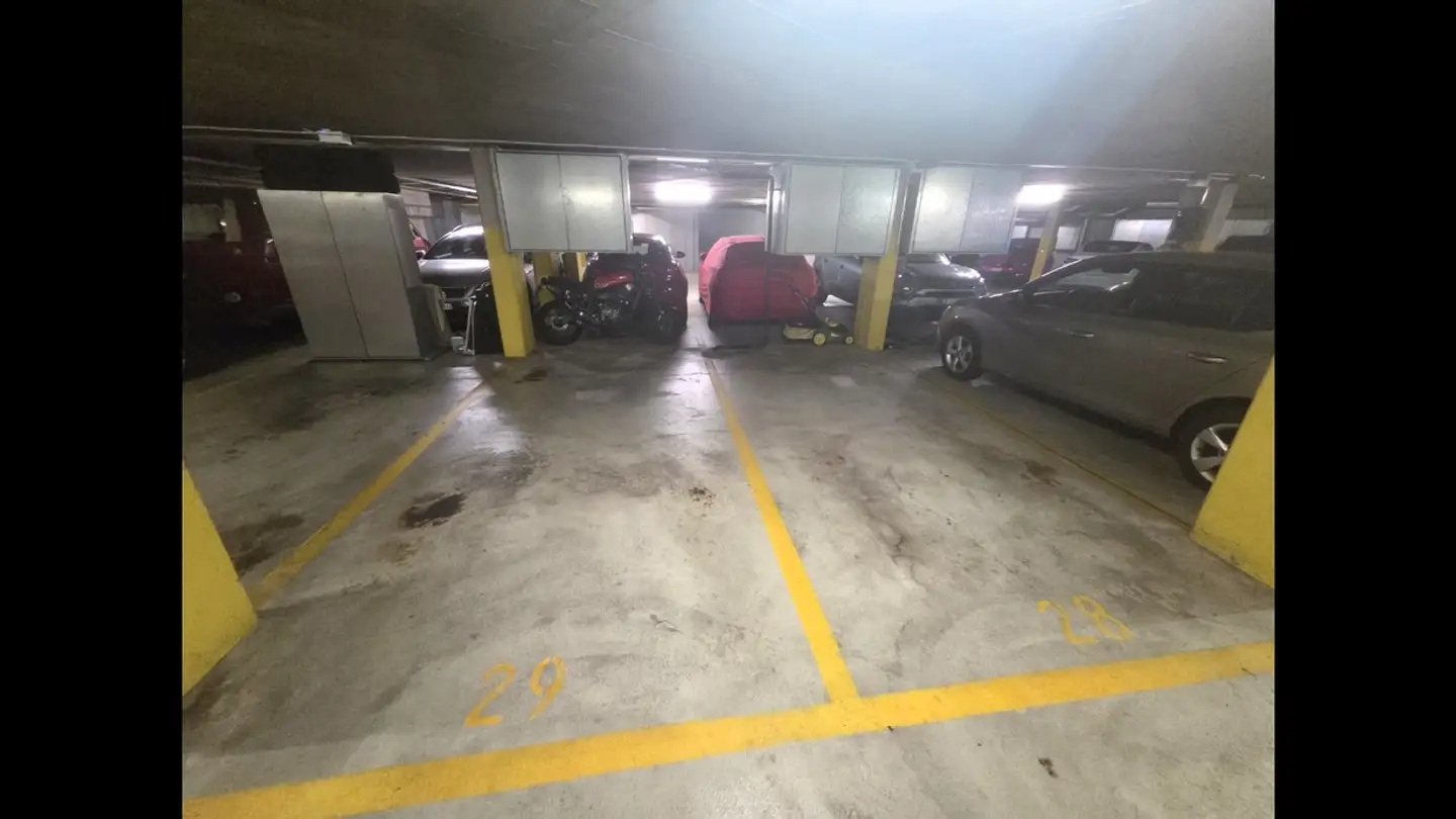 Garage individuel à louer - Im Bol, 8307 Effretikon