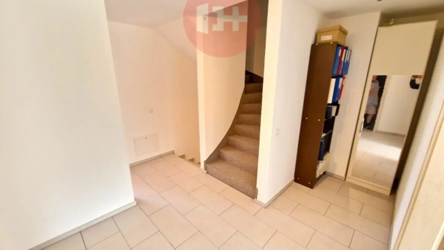 Single house for sale - 2562 Port - Photo 3