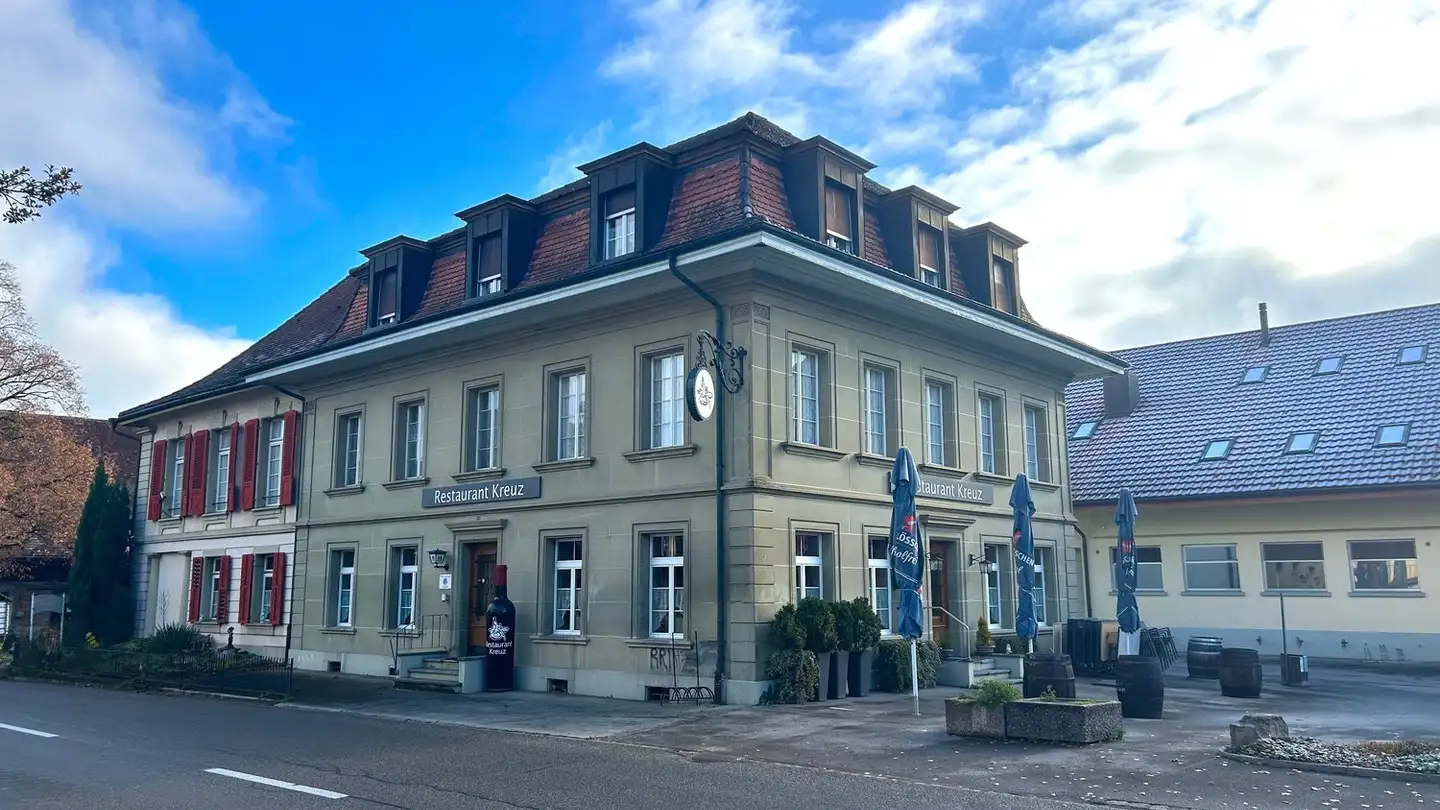Mehrfamilienhaus kaufen - Solothurnstrasse 2, 3303 Jegenstorf