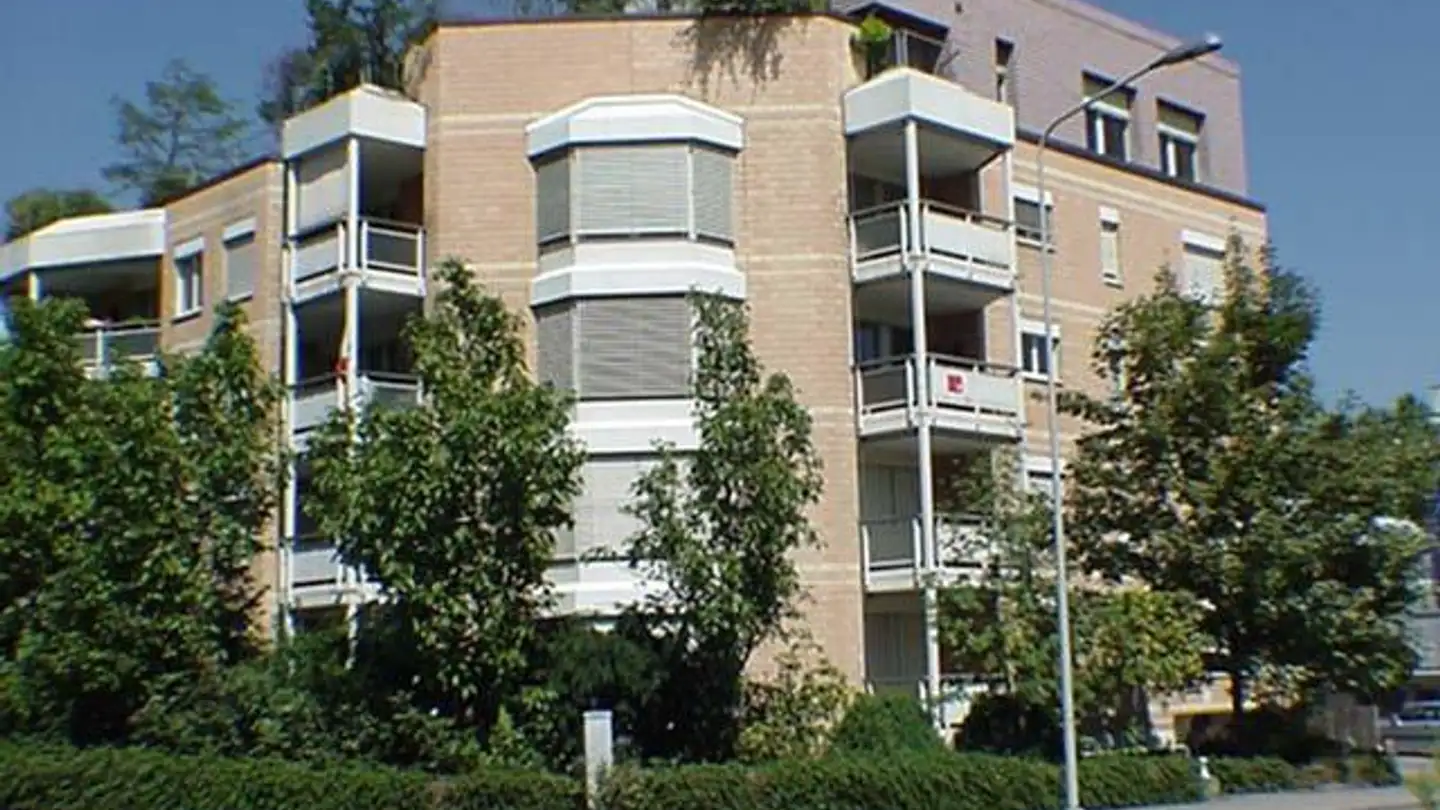 Wohnung mieten - Flöhrebenstrasse 6, 8952 Schlieren