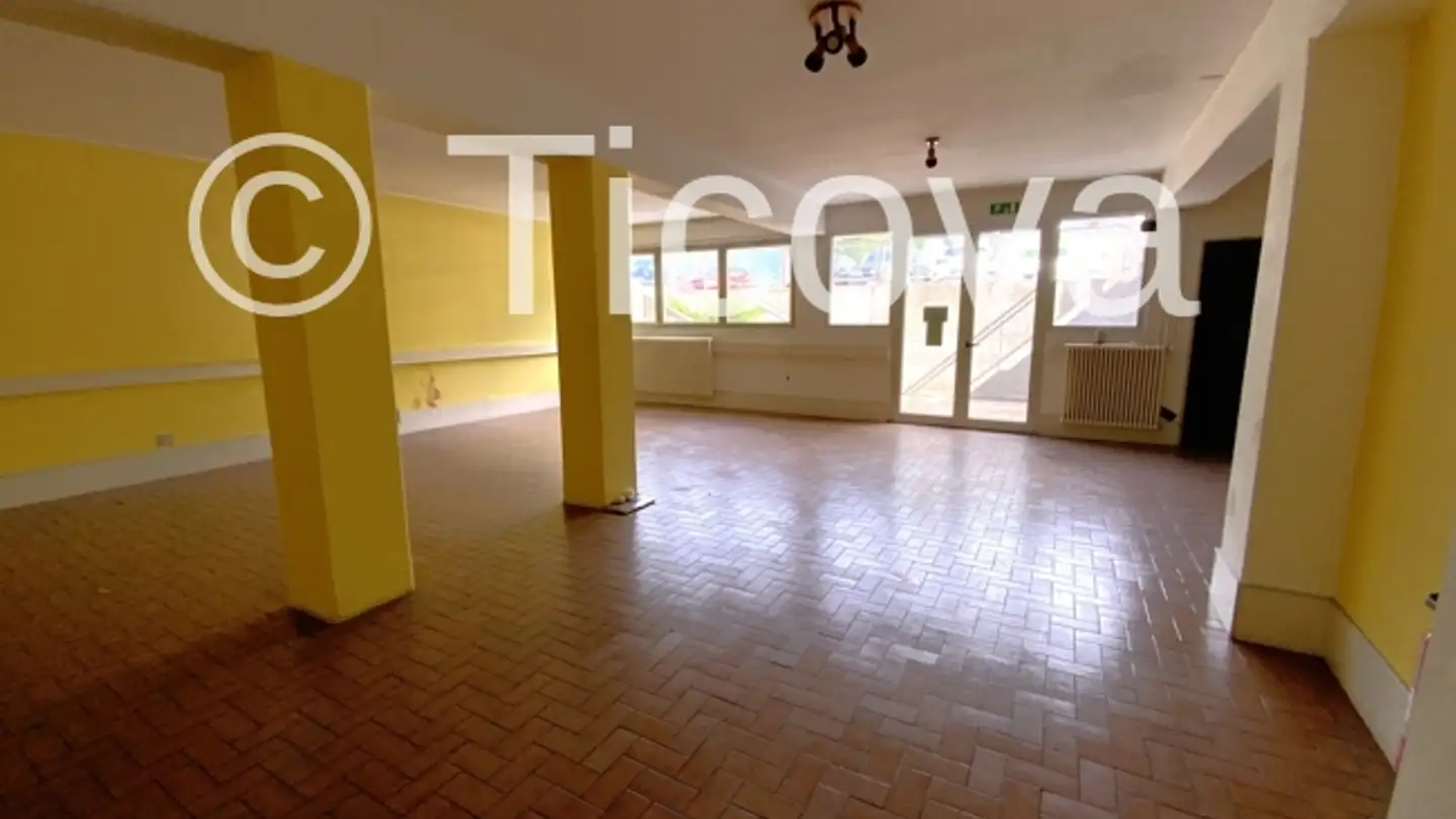 Bureau à louer - 6850 Mendrisio