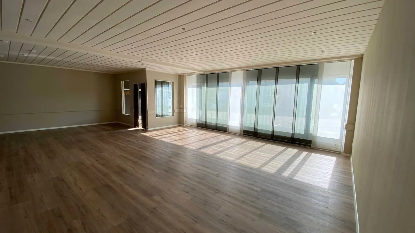 Gewerbe mieten - Unterdorfstrasse 15, 5036 Oberentfelden - Foto 2