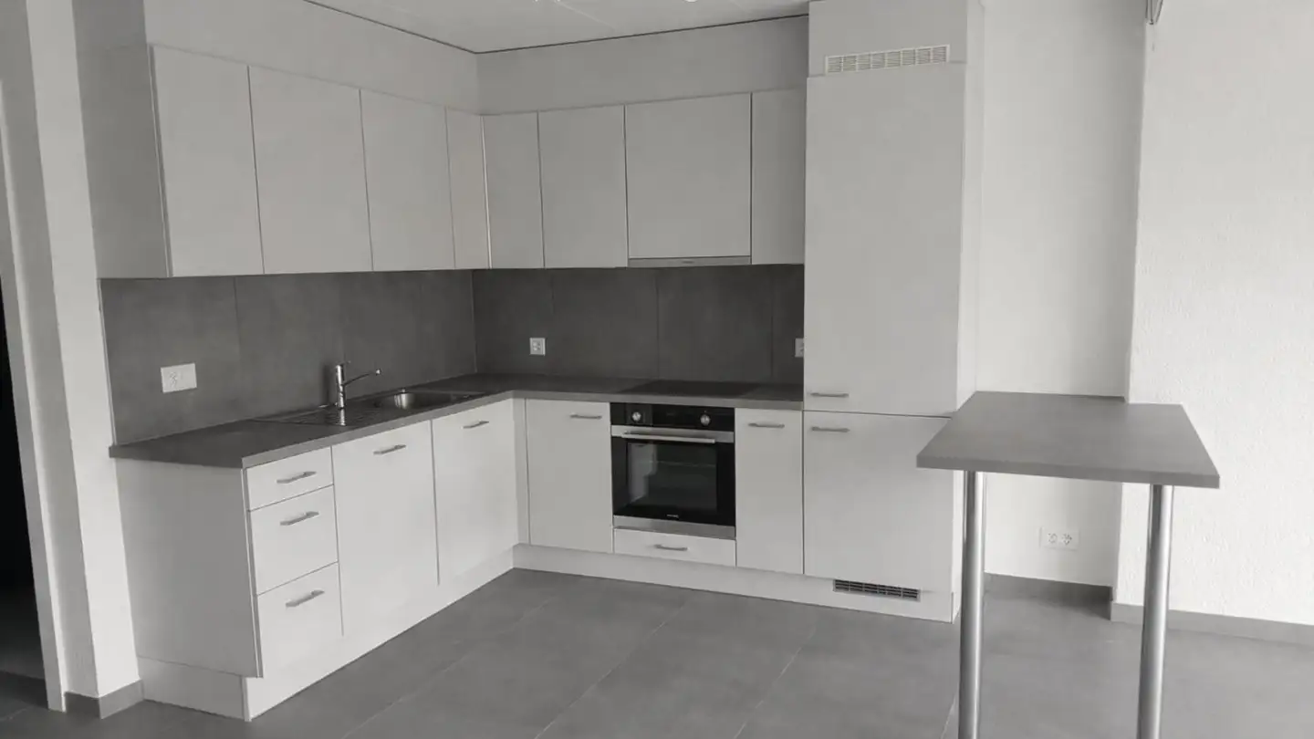 Appartement à louer - Rue Des Parcs 105, 2000 Neuchâtel - Photo 2