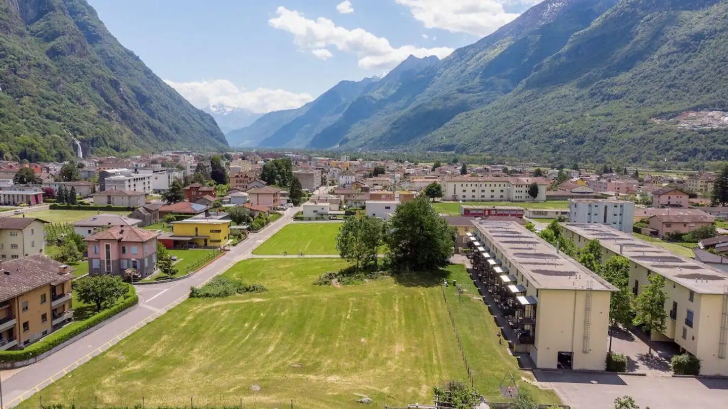 Appartement à louer - Via Case Tinetti 6, 6710 Biasca - Photo 4