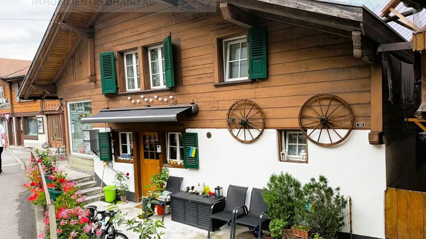 Single house for sale - Hauptstrasse 138, 3852 Ringgenberg BE