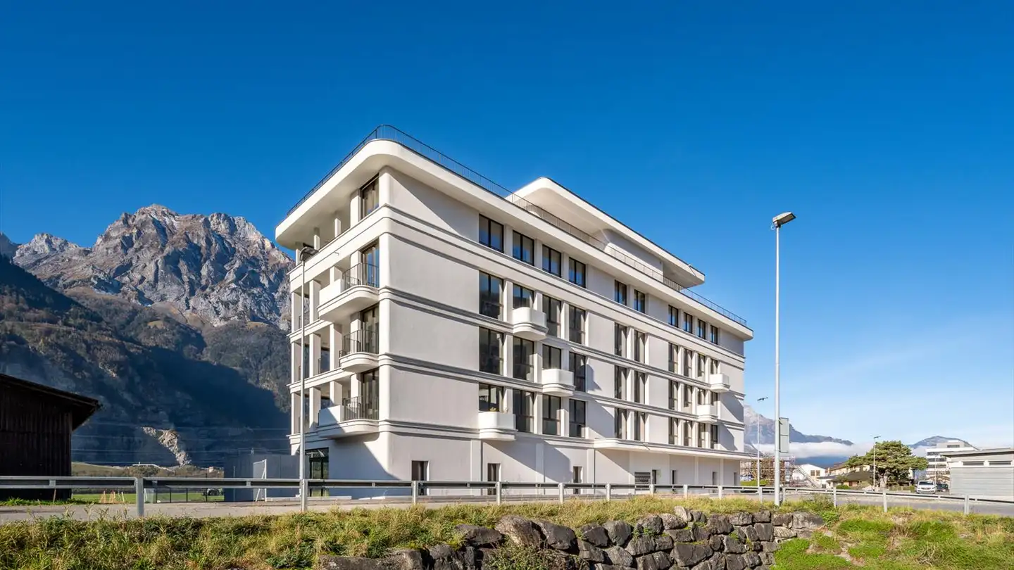 Outdoor parking space for rent - Reussacherstrasse 13, 6460 Altdorf UR