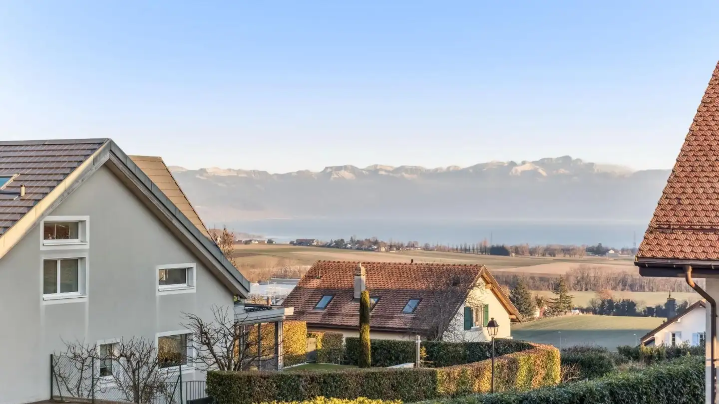 Wohnung kaufen - 1169 Yens