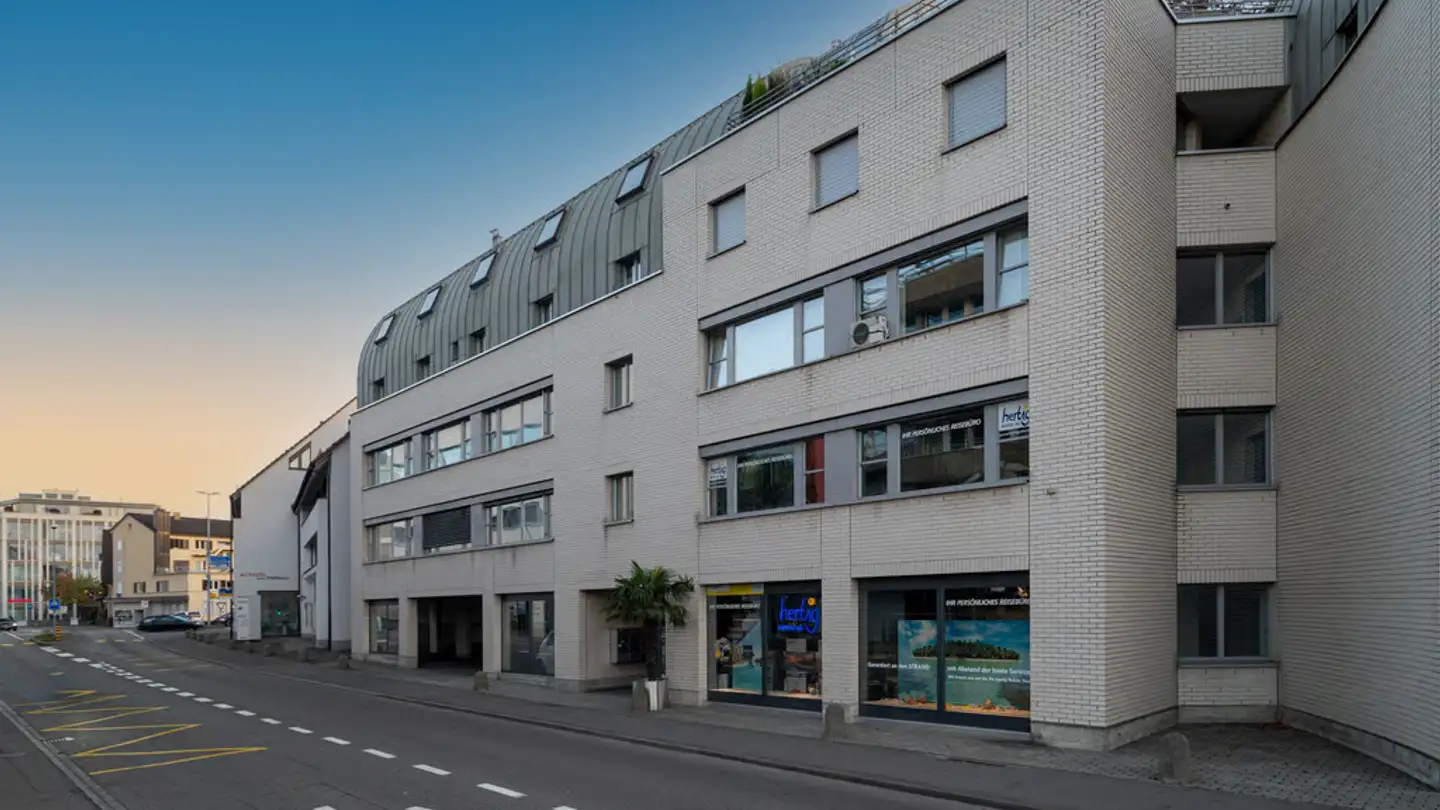 Parcheggio sotterraneo in affitto - Churerstrasse 20, 8808 Pfäffikon SZ