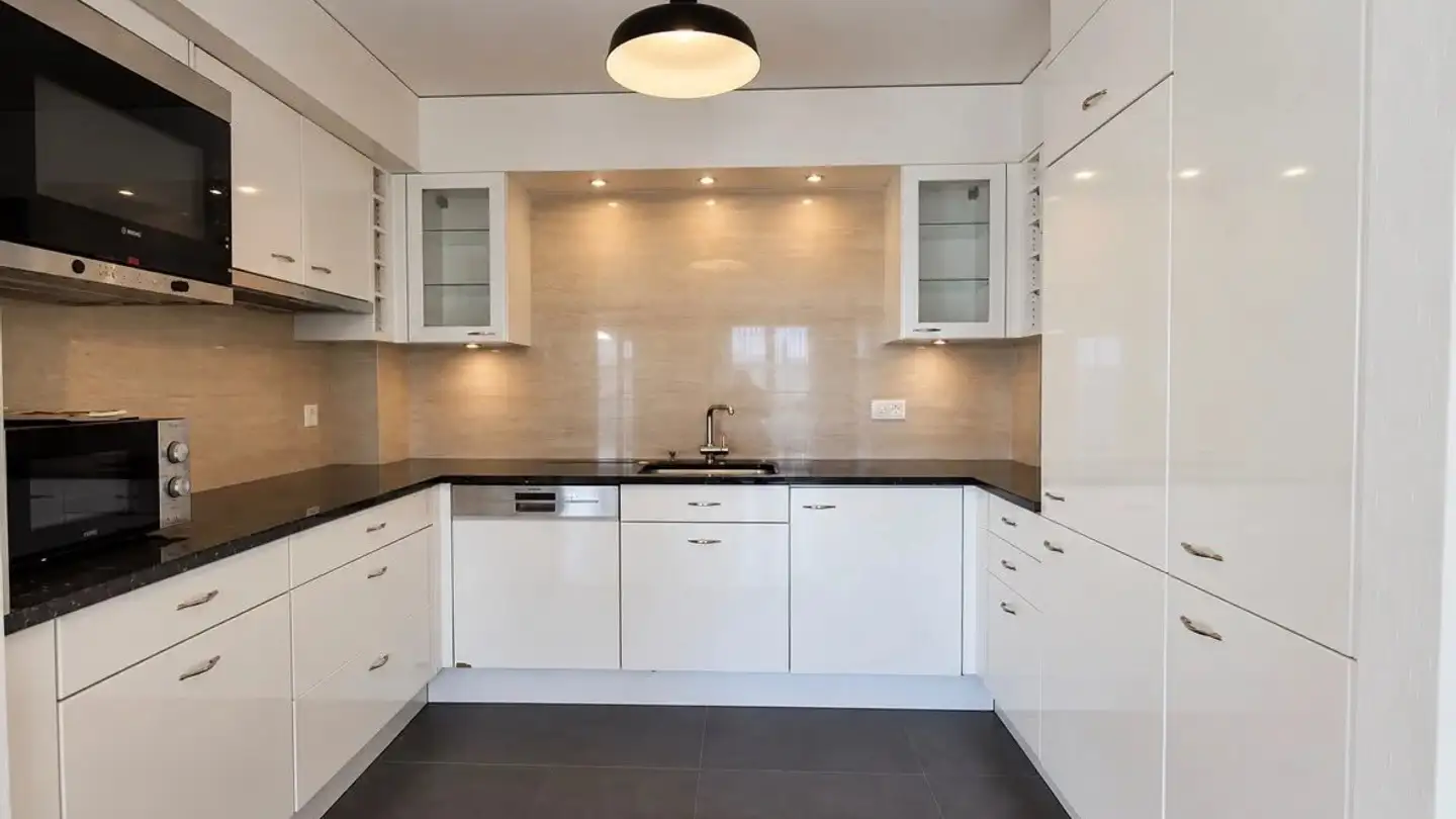 Appartement à louer - Avenue De La Riviera, 1820 Territet - Photo 2