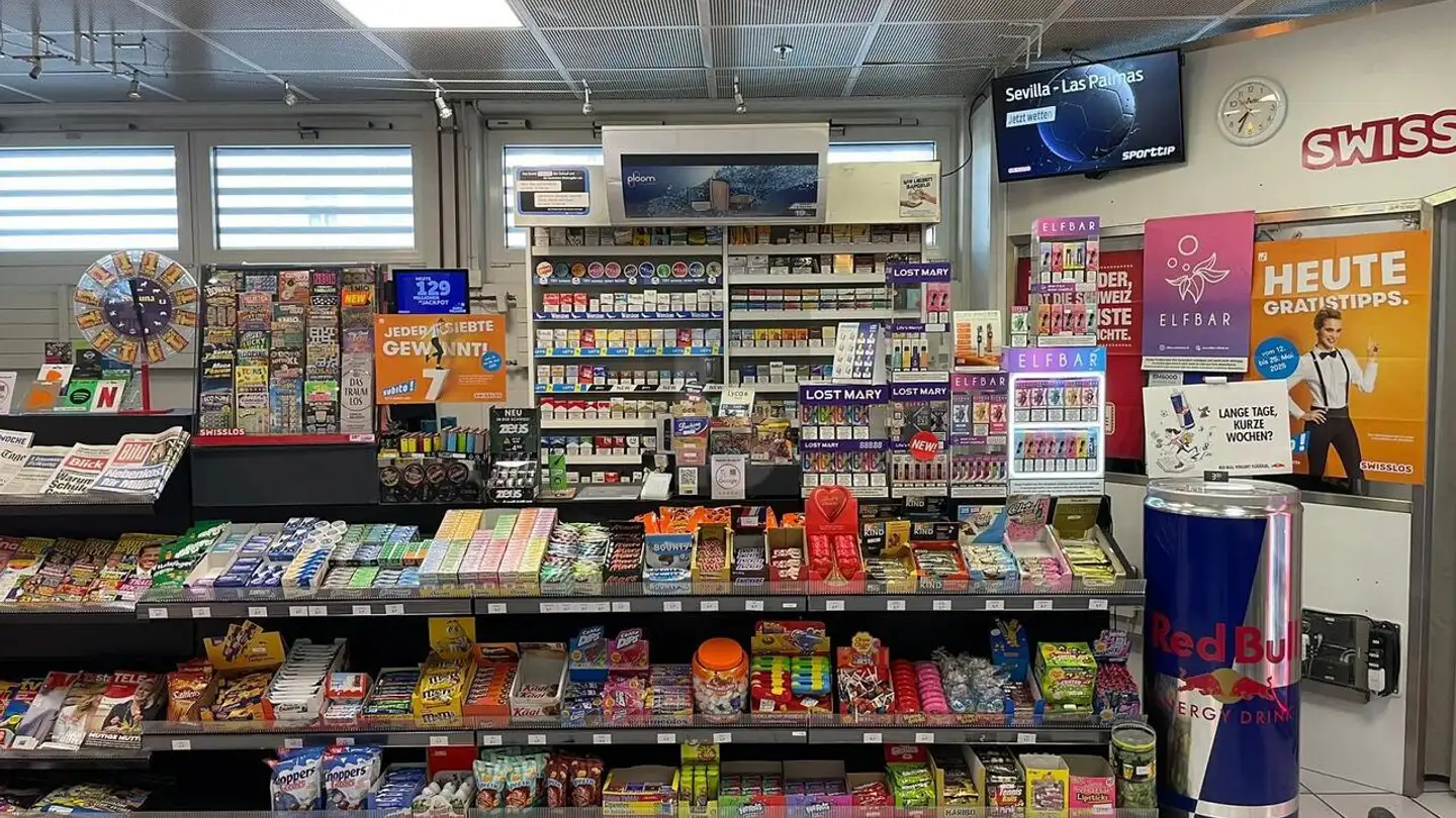 Shop for rent - 8952 Schlieren
