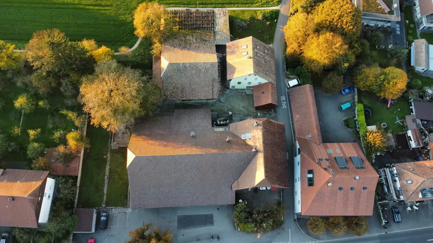 Edificio ad uso misto in vendita - Gäustrasse, 4703 Kestenholz