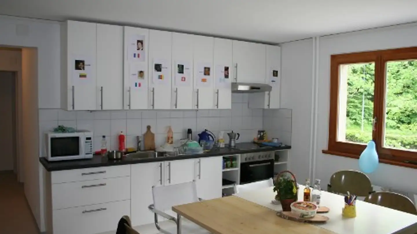 Zimmer mieten - Avenue Des Cadolles 21, 2000 Neuchâtel - Foto 3