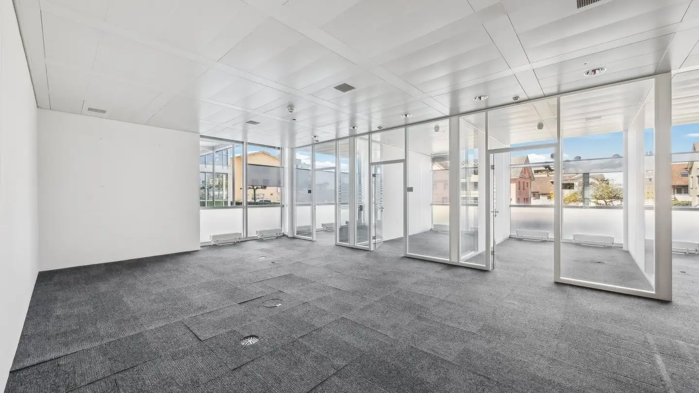 Commerciale in affitto - Churerstrasse 120, 8808 Pfäffikon SZ