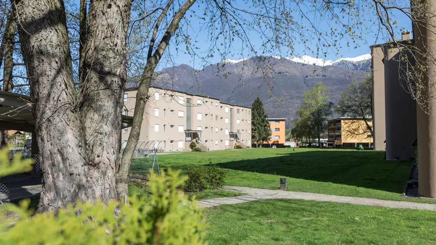 Appartamento in affitto - Via Del Tiglio 3a, 6592 S. Antonino