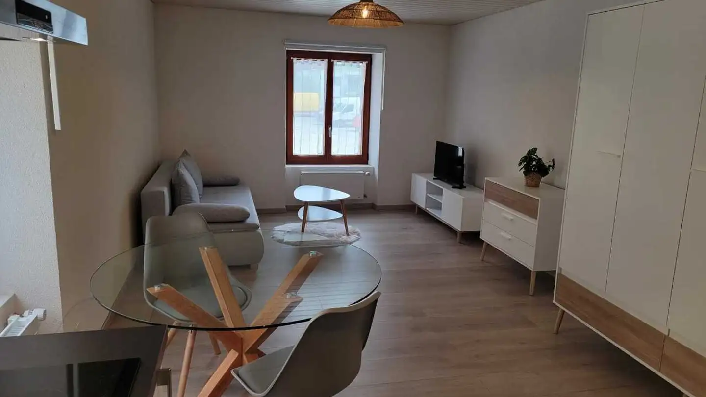 Furnished apartment for rent - Rue De La Gare, 2108 Couvet