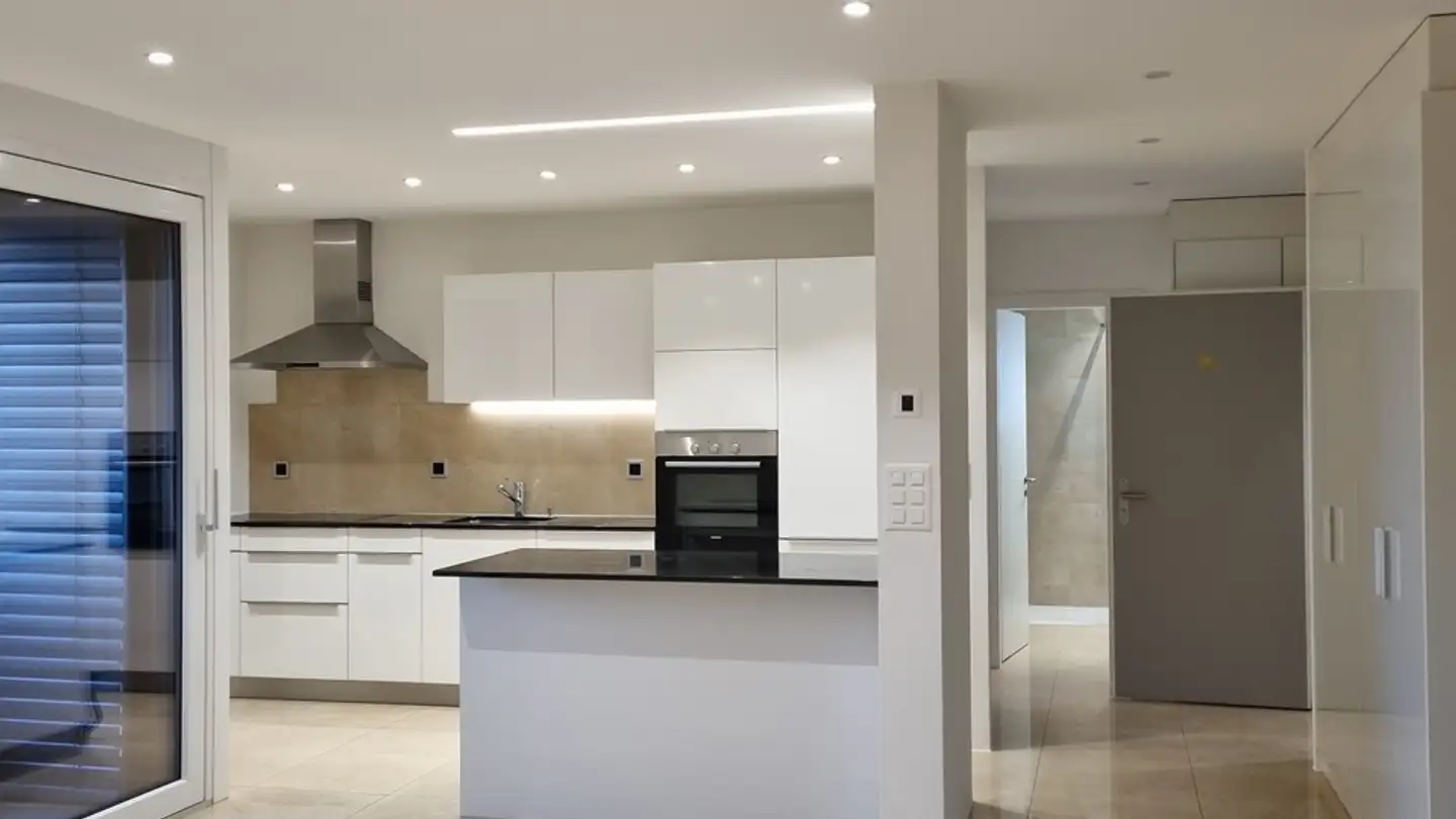 Appartement à louer - Le Lat, 1483 Vesin - Photo 2