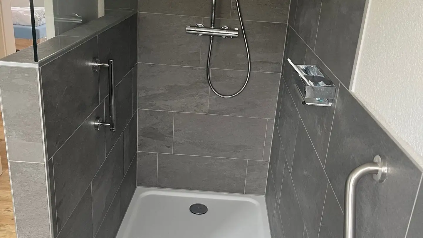 Apartment for rent - Oberdorf 41, 1737 Plasselb - Photo 3