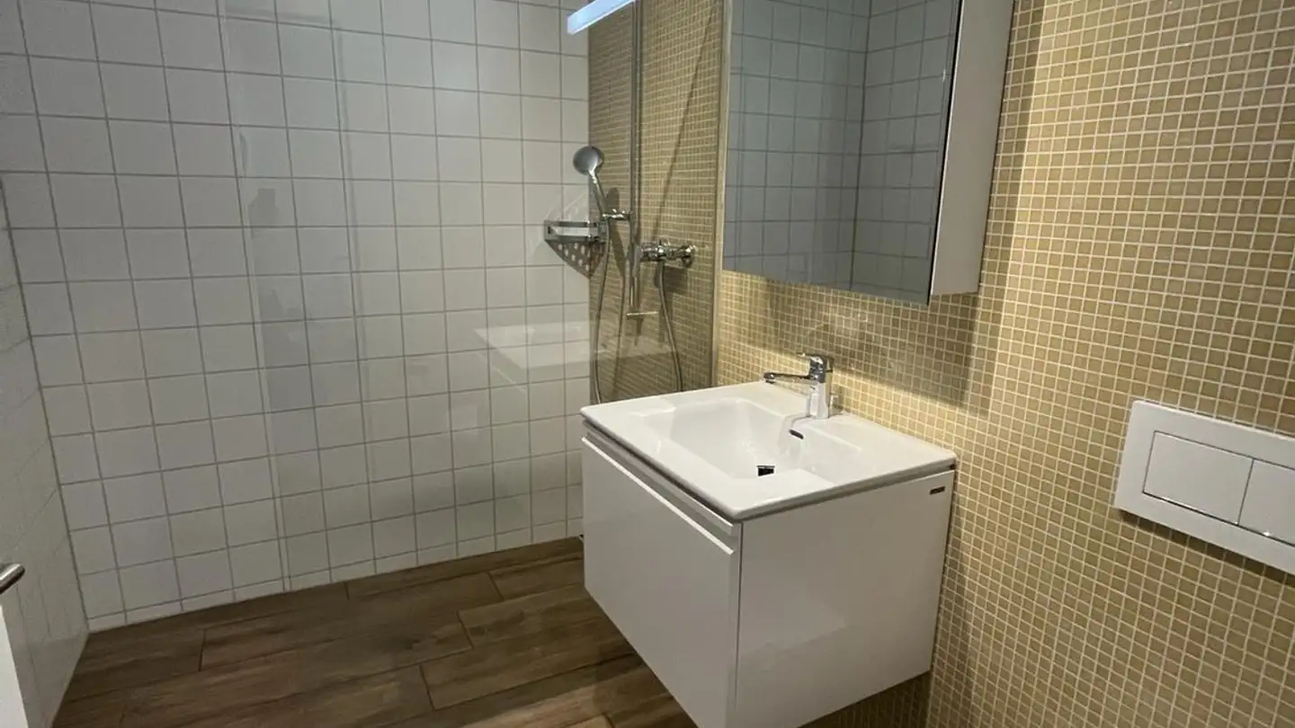 Wohnung mieten - Dörflistrasse 74, 8050 Zürich - Foto 4