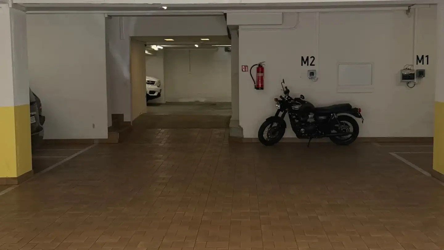 Parcheggio sotterraneo in affitto - Uhlandstrasse 6, 8037 Zürich - Foto 3