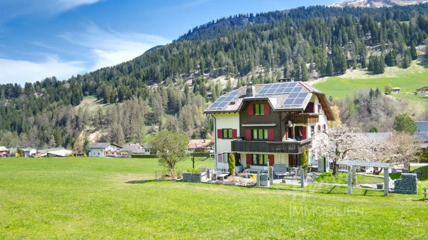 Dachgeschosswohnung mieten - Aegertawäg 22, 7075 Churwalden