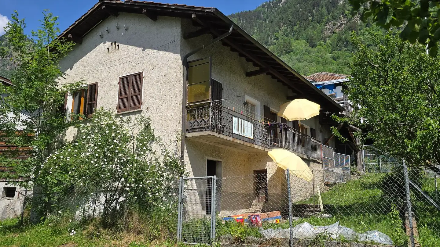 Einfamilienhaus kaufen - 6718 Olivone