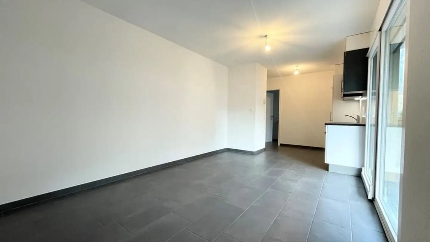 Appartement à louer - Rue Des Roncoz 39, 1906 Charrat - Photo 3