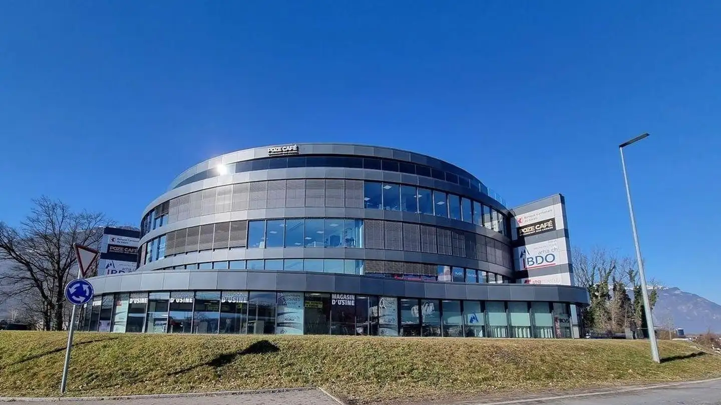 Office space for rent - Route Des Iles 1, 1870 Monthey - Photo 4