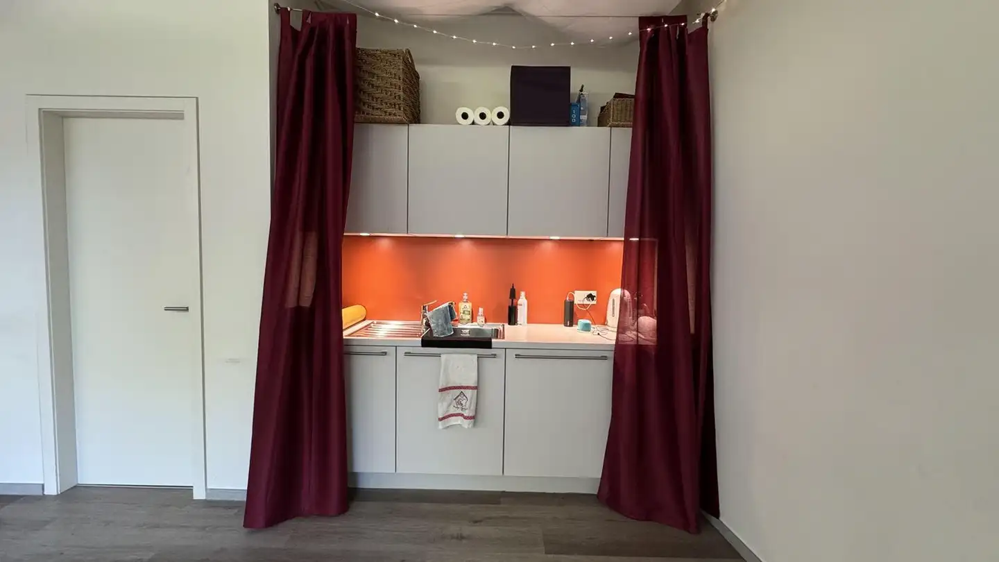 Magasin à louer - Rue Du Temple 9, 1180 Rolle - Photo 3