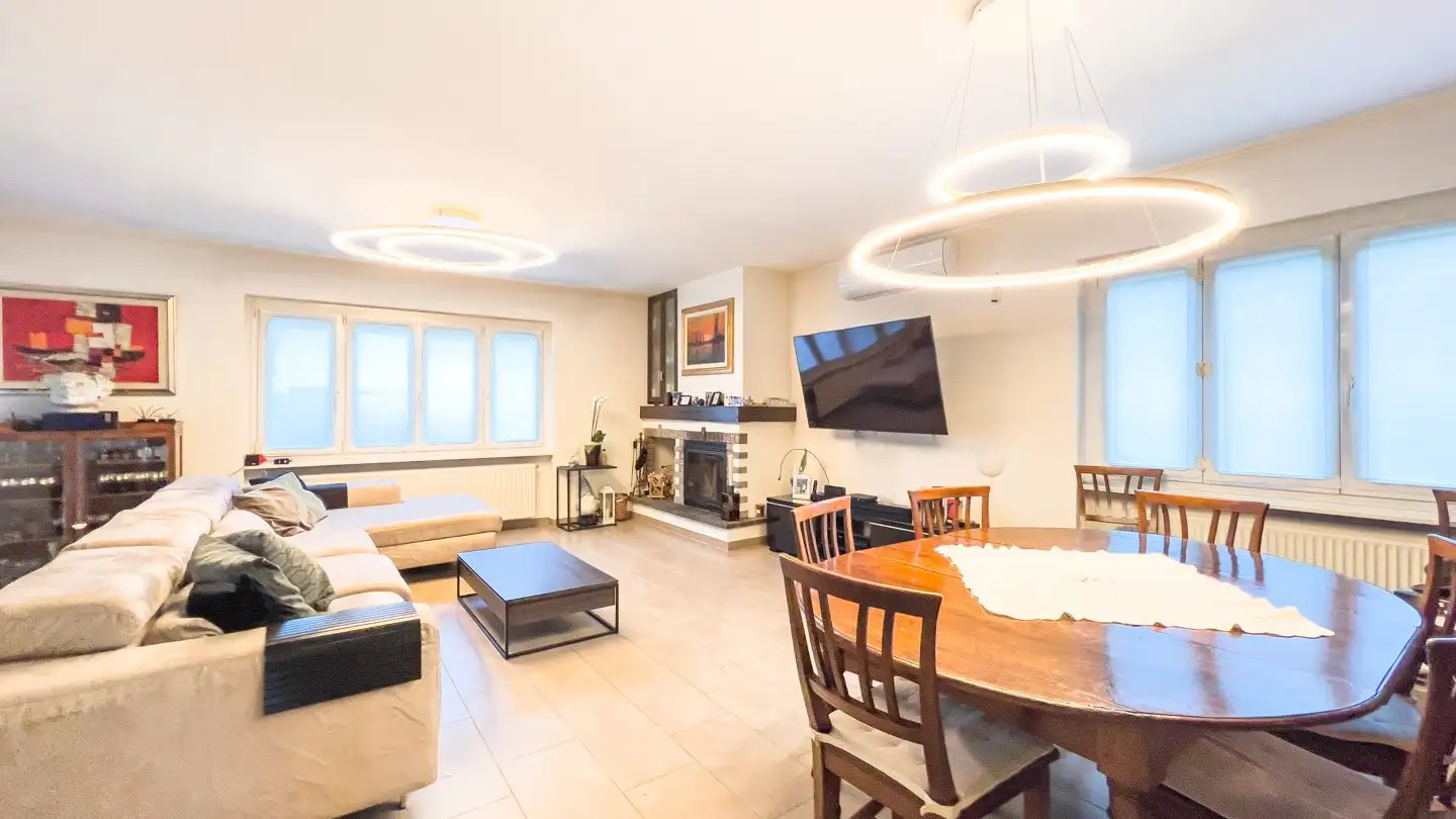 Casa bifamiliare in vendita - Via Cantonale, 6930 Bedano