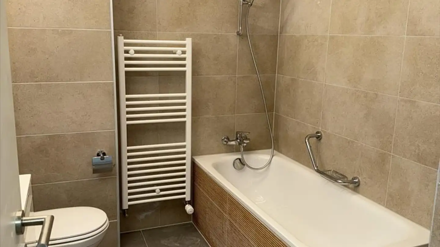 Wohnung mieten - Place Saint-Jacques 59, 1680 Romont FR - Foto 2