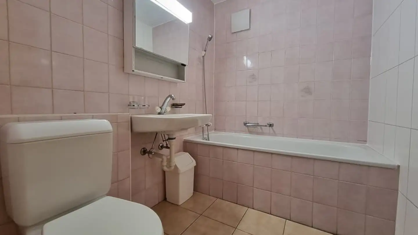 Apartment for rent - Route D'aigle 43, 1880 Bex - Photo 4