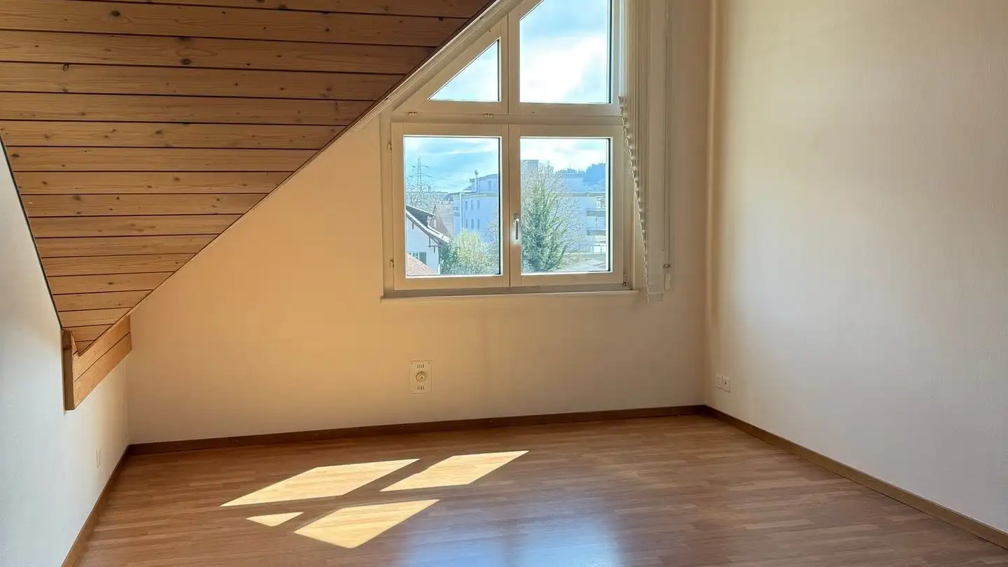 Attic flat for rent - Ahornstrasse 19, 8600 Dübendorf - Photo 4