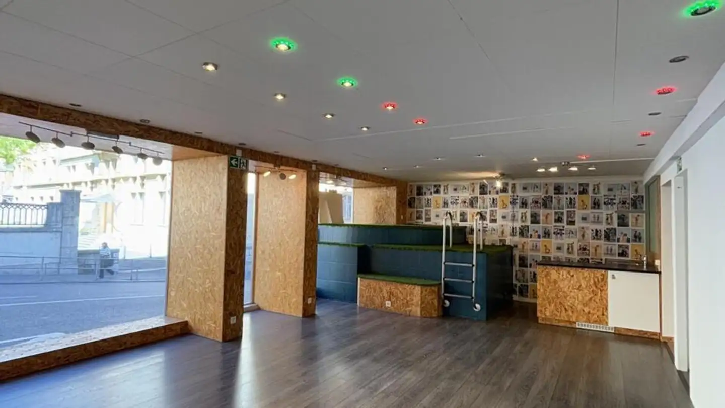 Commerciale in vendita - 2000 Neuchâtel - Photo 3