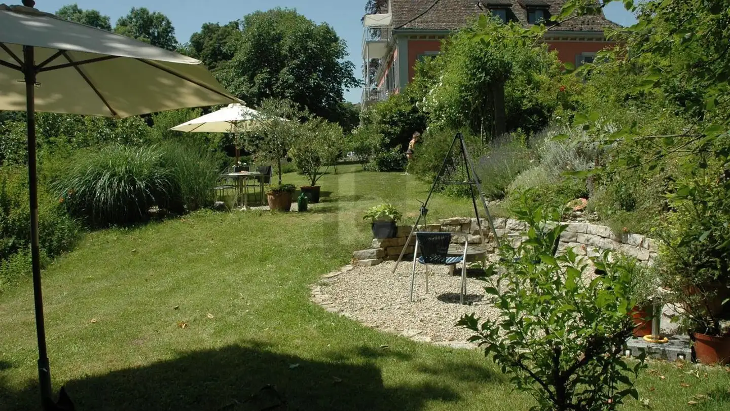Attic flat for rent - 8212 Neuhausen am Rheinfall - Photo 2