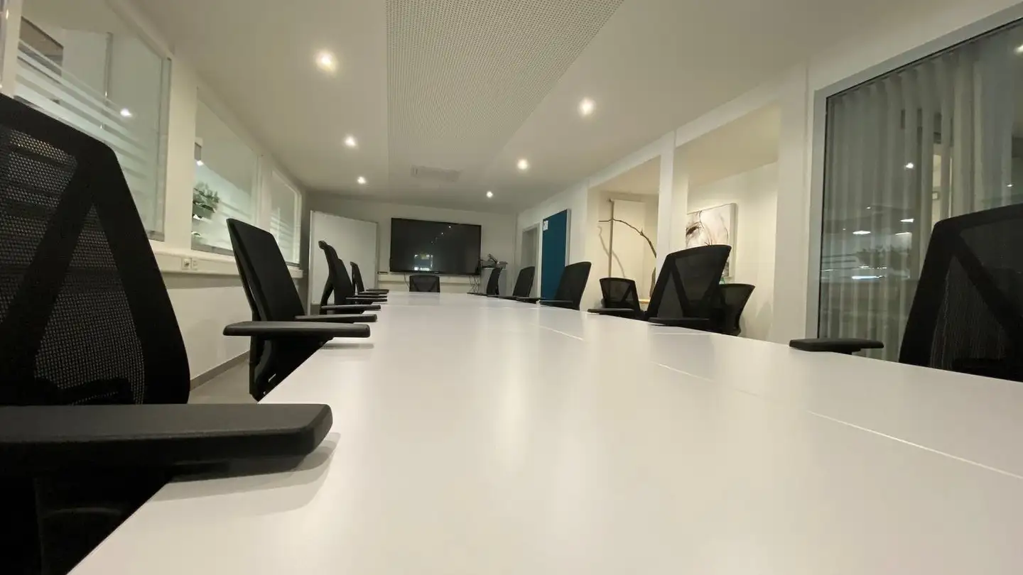 Spazio ufficio in affitto - Seewjinenstrasse 6, 3930 Visp - Photo 3