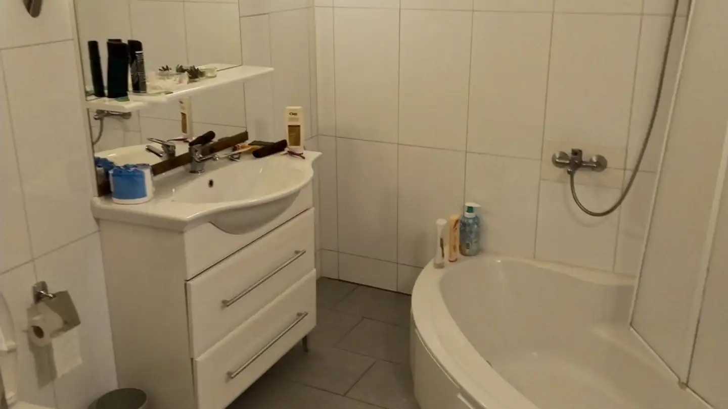 Appartement à louer - 8874 Mühlehorn - Photo 4