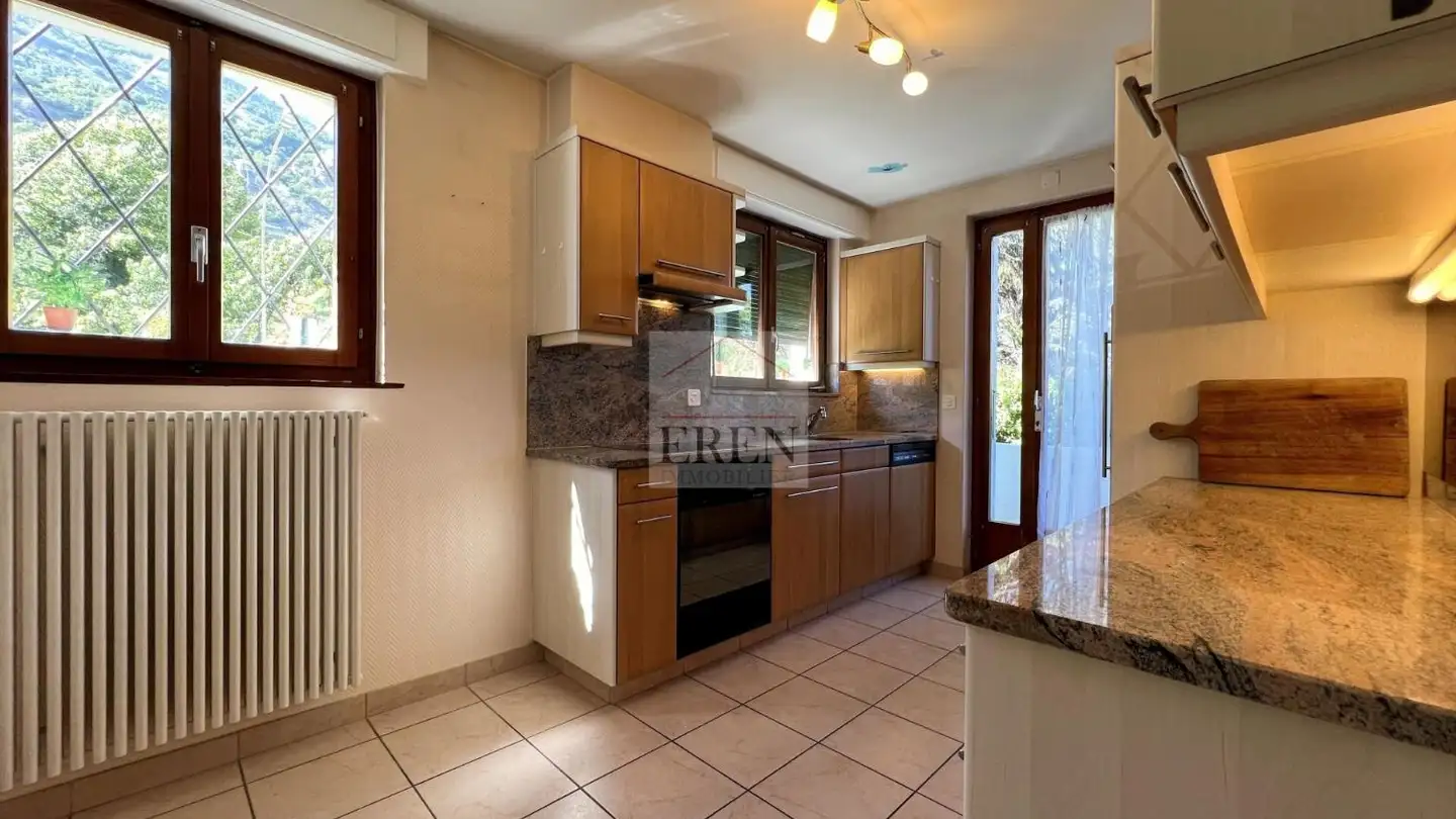 Single house for sale - 1957 Ardon