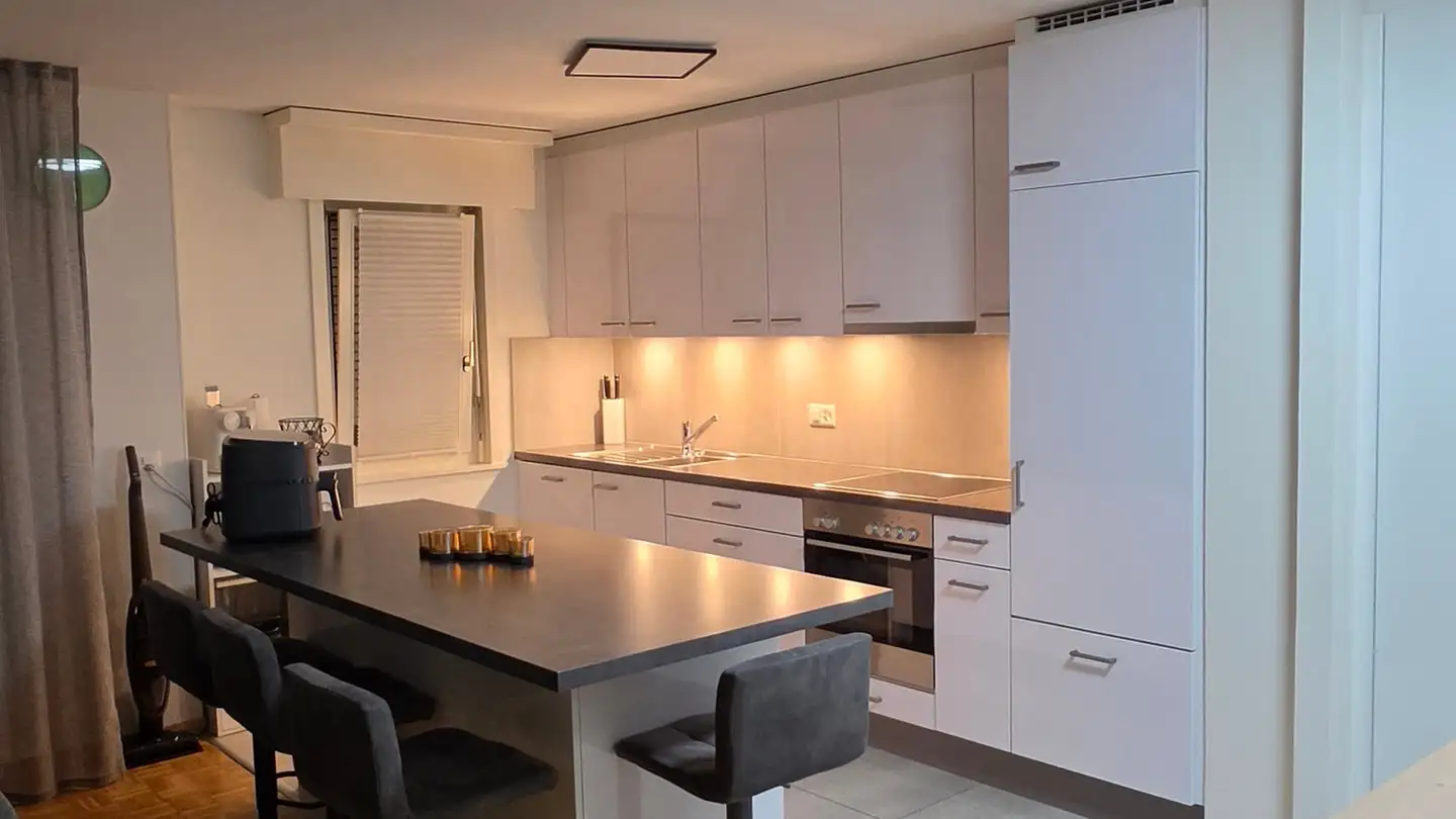 Apartment for rent - 1815 Clarens - Photo 2