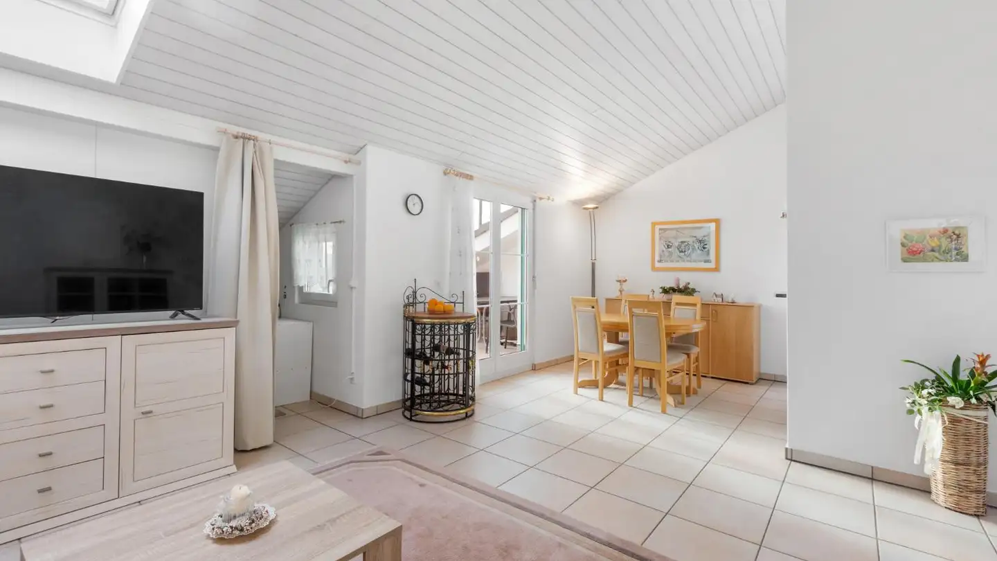 Dachgeschosswohnung kaufen - Dahlienweg 8, 5018 Erlinsbach