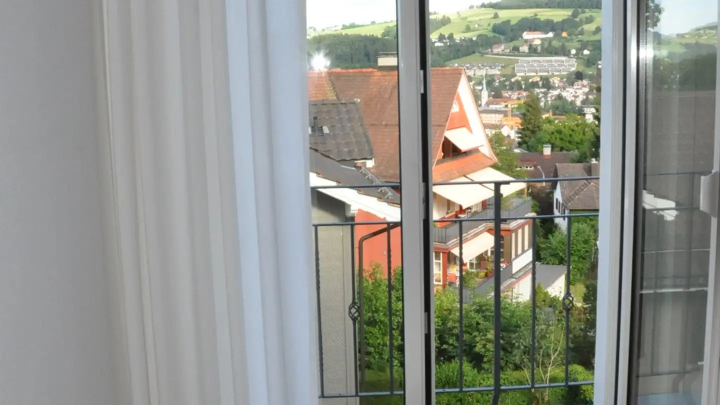 Wohnung mieten - Engelaustrasse 4, 9010 St. Gallen - Foto 2