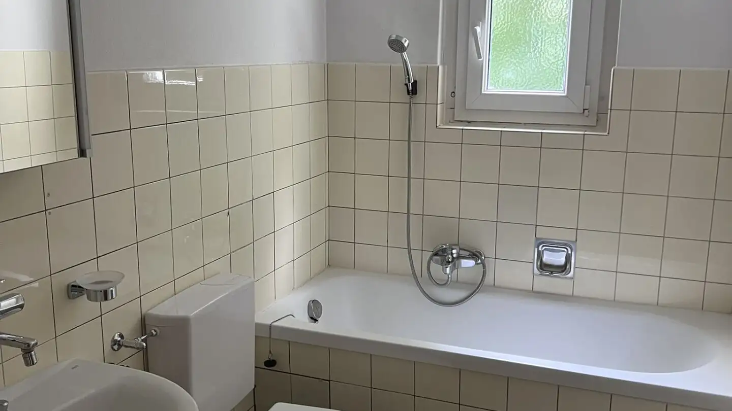 Wohnung mieten - Sous Chaux, 2740 Moutier - Foto 4