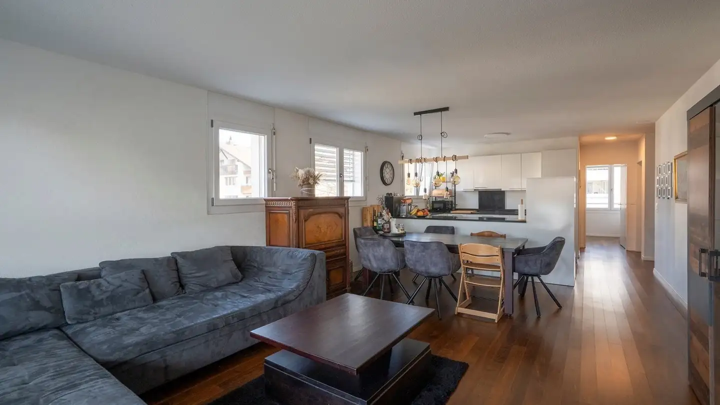 Apartment for rent - Alte Landstrasse 19a, 8912 Obfelden - Photo 2