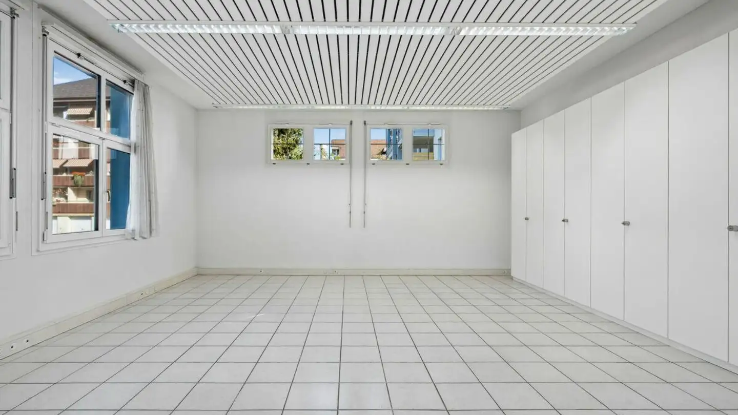 Edificio ad uso misto in vendita - Zentrumstrasse 2, 4806 Wikon - Foto 3