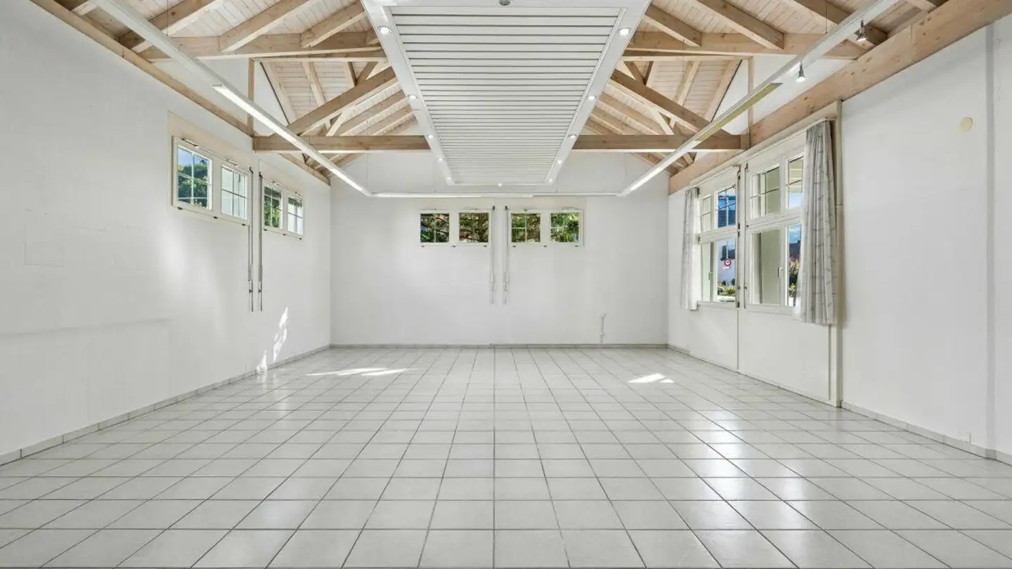 Edificio ad uso misto in vendita - Zentrumstrasse 2, 4806 Wikon - Foto 4