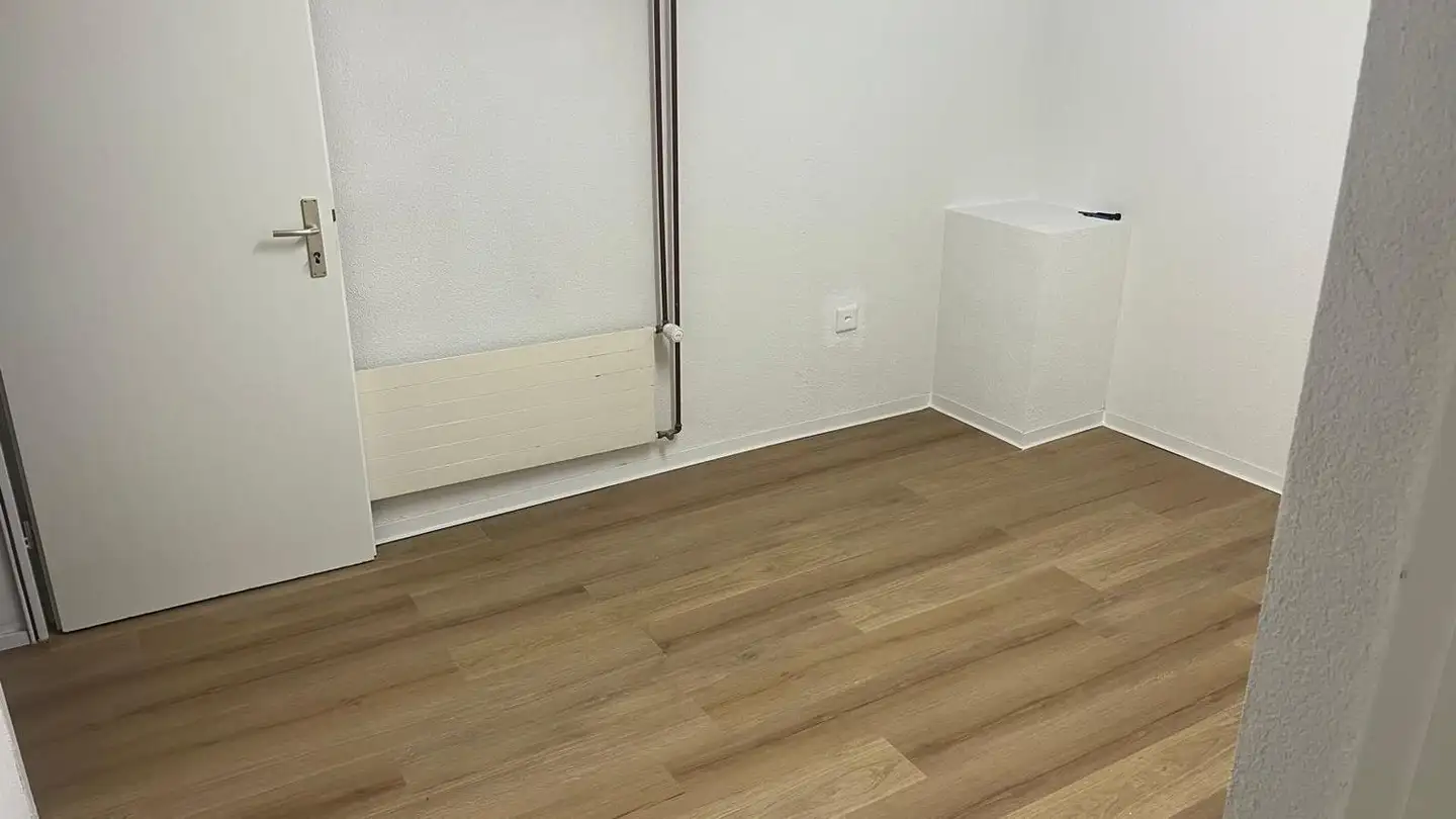 Sala hobby in affitto - Kempttalstrasse 72, 8330 Pfäffikon ZH - Foto 4