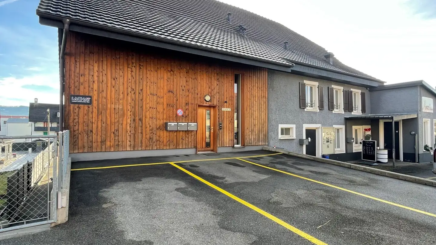 Edificio ad uso misto in vendita - Route De Porrentruy 7, 2942 Alle - Photo 2