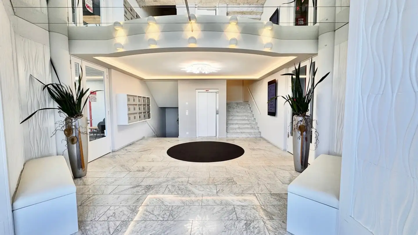 Office space for rent - Churerstrasse 160a, 8808 Pfäffikon SZ